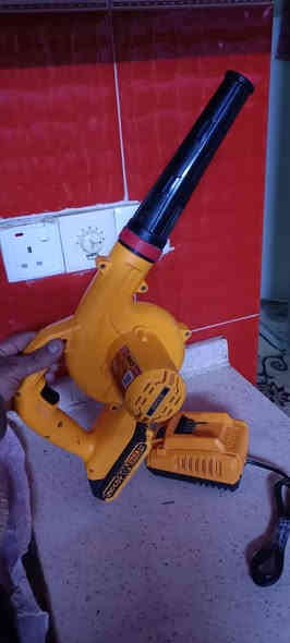 کەم بەکارهاتوە؟ کەلار***********بەس پارەی شاحینەو پاترێکەیەتی
