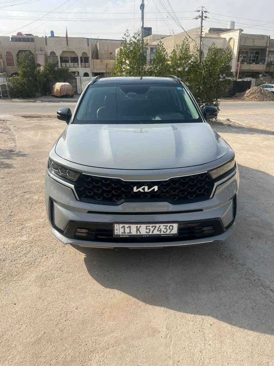 سورينتو 2023 اسمنتي
محرك 2500 تيربو 
رقم بغداد بأسمي تحويل مباشر 
فوووول مواصفات 
السعر مناسب خاص
***********
