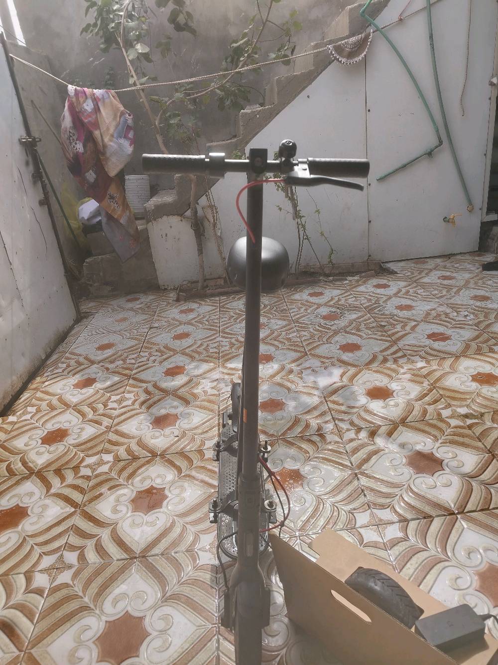 
ما هو الموديل المحدد للسكوتر؟: 
سكوتر-Pro2
ما هي مدة استخدام السكوتر؟: 
سكوتر موديل حديث سكوتر حلو جميل ضايف له كشن تفصال ابو حديد مربوط بالسكوتر سرعته 25 كيلو متر في الساعه مشي 30 كيلو 
هل يوجد ضمان على السكوتر؟: 
لا
في أي مدينة يتوفر السكوتر؟: 
البصره الحيوانيه شارع الطاقه 
هل تفضل التعامل مع المشتري بشكل مباشر أو عبر التوصيل؟: 
بشكل مباشر 