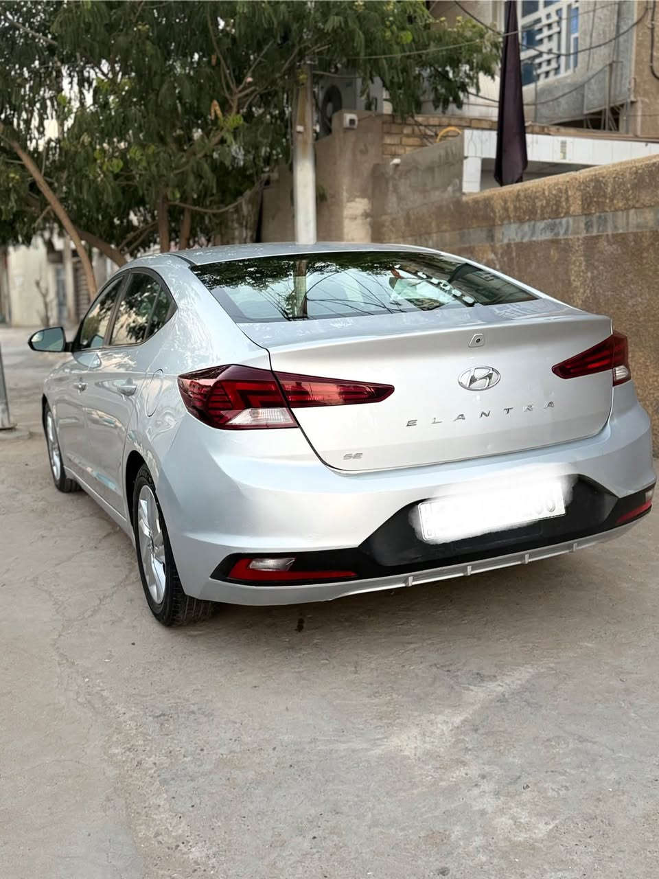 سلام عليكم
النترا موديل 2019 وارد امريكي كلين تايتل  رقم بغداد
 كير و مكينه مكفول ماكو قطره صبغ بجم كبس حداديه صدر مكفول تخم تاير جديد مناقصه شي وبالعافيه على الياخذه 
صور بامريكا موجود بالمنشور 
ماشيه 70 الف 
السعر 137$ وبي مجال 
الهاتف ***********
