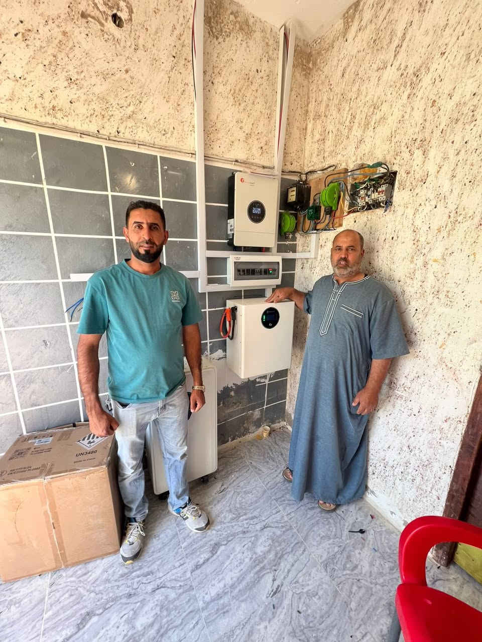 بثقةٍ متزايدة وتميّزٍ واضح، يواصل أبناء شعبنا اختيار سما بغداد للطاقة الشمسية￼ لما تقدّمه من جودةٍ عالية وإتقانٍ في العمل.

وقد أنجزت سما بغداد العديد من منظومات الطاقة الشمسية في عددٍ من المحافظات، بجهودٍ كفوءة وعملٍ متقن، ونضع بين أيديكم جانبًا بسيطًا من هذه الأعمال التي تعكس الدقة والاحترافية في التنفيذ.

جميع أدوات المنظومات تتوفر معها الضمانات الحقيقية، وسما بغداد تتحمل مسؤولية الجودة والمتابعة بكل ثقة ومصداقية.

للحجز والاستفسار:
📞 ***********
وائل محمد — مدير المبيعات
