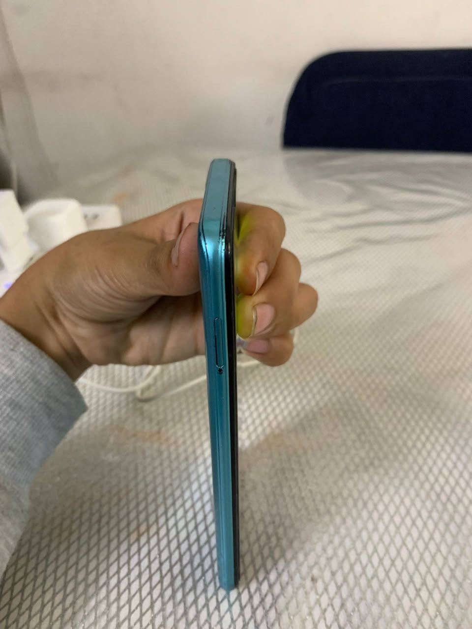 سلام عليكم تلفون انفلكس نضيف بس بي عطل جدا بسيط بس دقمه ما تشغيل عاطله فقط قيم اخذ مال الله  
رقم موجود بس واتساب  ***********
