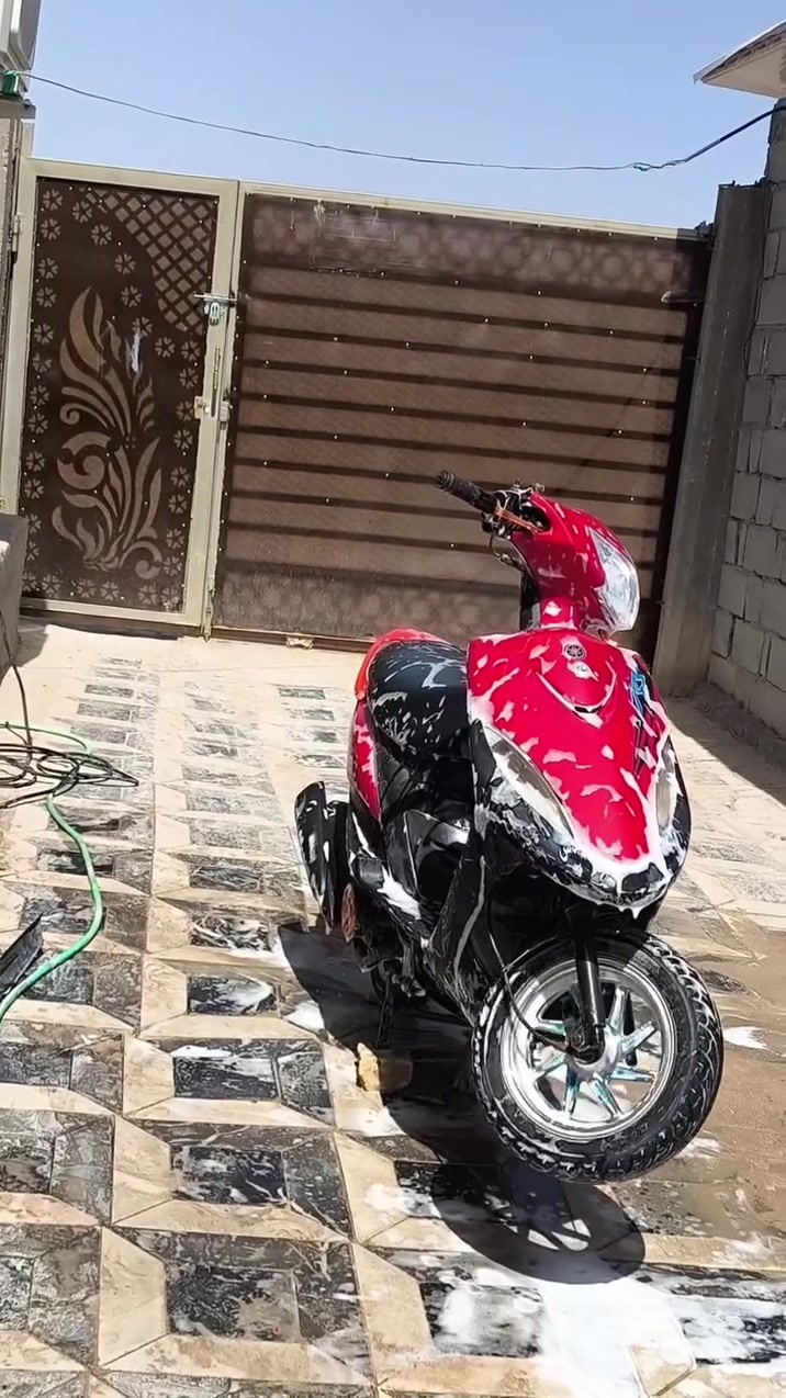 سلام عليكم دراجه ماكس عدله للبيع
دراجه ماكس عدله دراجه كله شغاله كهربائيات كله سلف مكينه ما مفتوحه سعر 750 تفاصيل ***********
