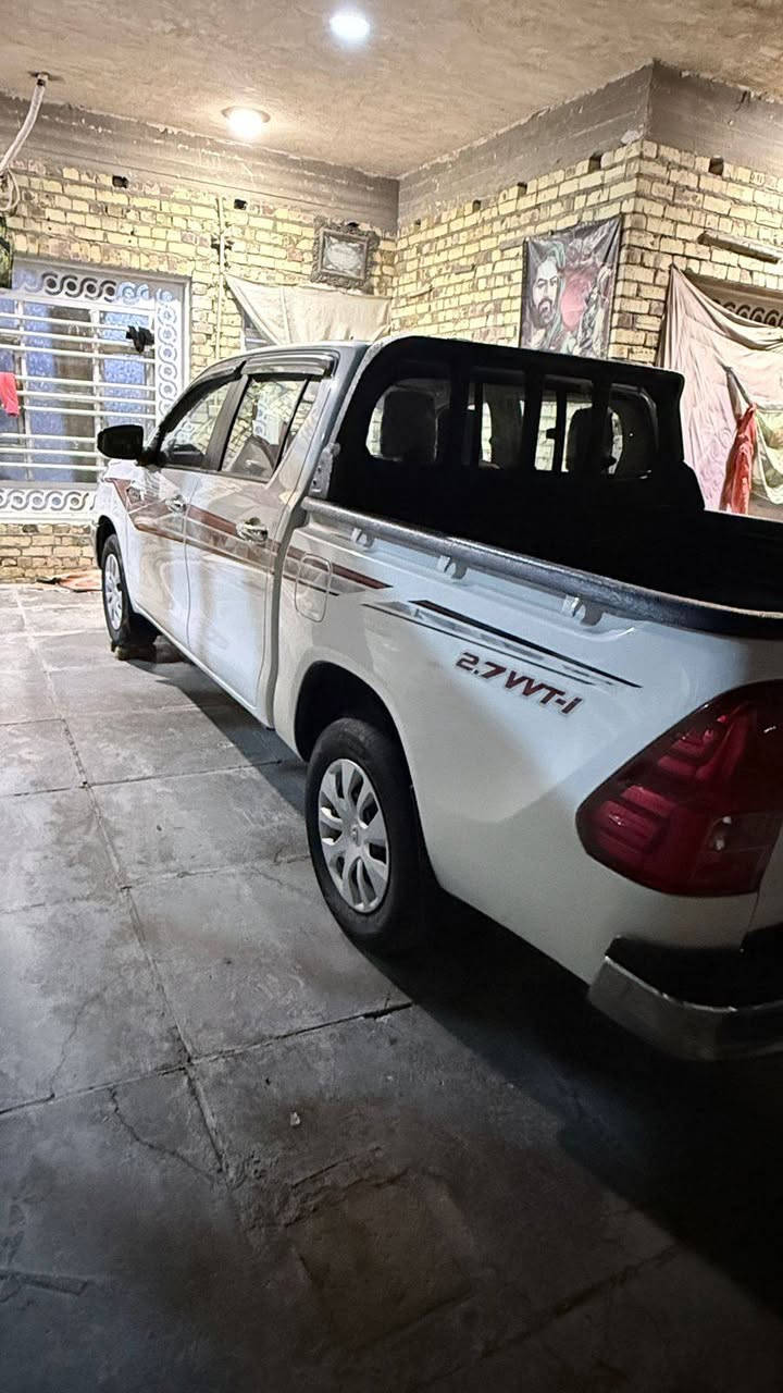 سلام عليكم ورحمة الله اخوان هايلوكس للبيع ٢٠٢٣ مكفوله كفاله عامه ماشيه ١٣١ الف كير عادي تحكم ستيرن شاشه كامره خلفي السعر ٢٣٥ رقم ميسان رقم الهاتف ***********
