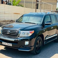 خاص مغلق. نتصال وبيع فقط لاندكروز. موديل 2015  فى VXR  مكان.  بغداد. ا...
