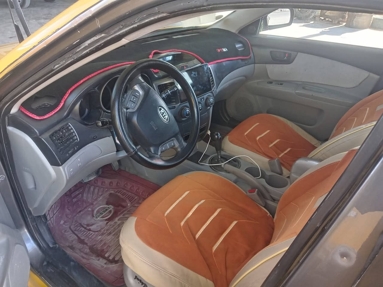 كيه ابتيمه موديل 2009 أمريكي
حادثهأ خشم الجاملغ الأمامي والباقي ليبل واحد

مكينه 2400

جاهزه مكينه وكير وتبريد وحداديه

مصفره هيئه وغرامات

السعر 115 وبيه مجال

مكاني سماوه

***********
