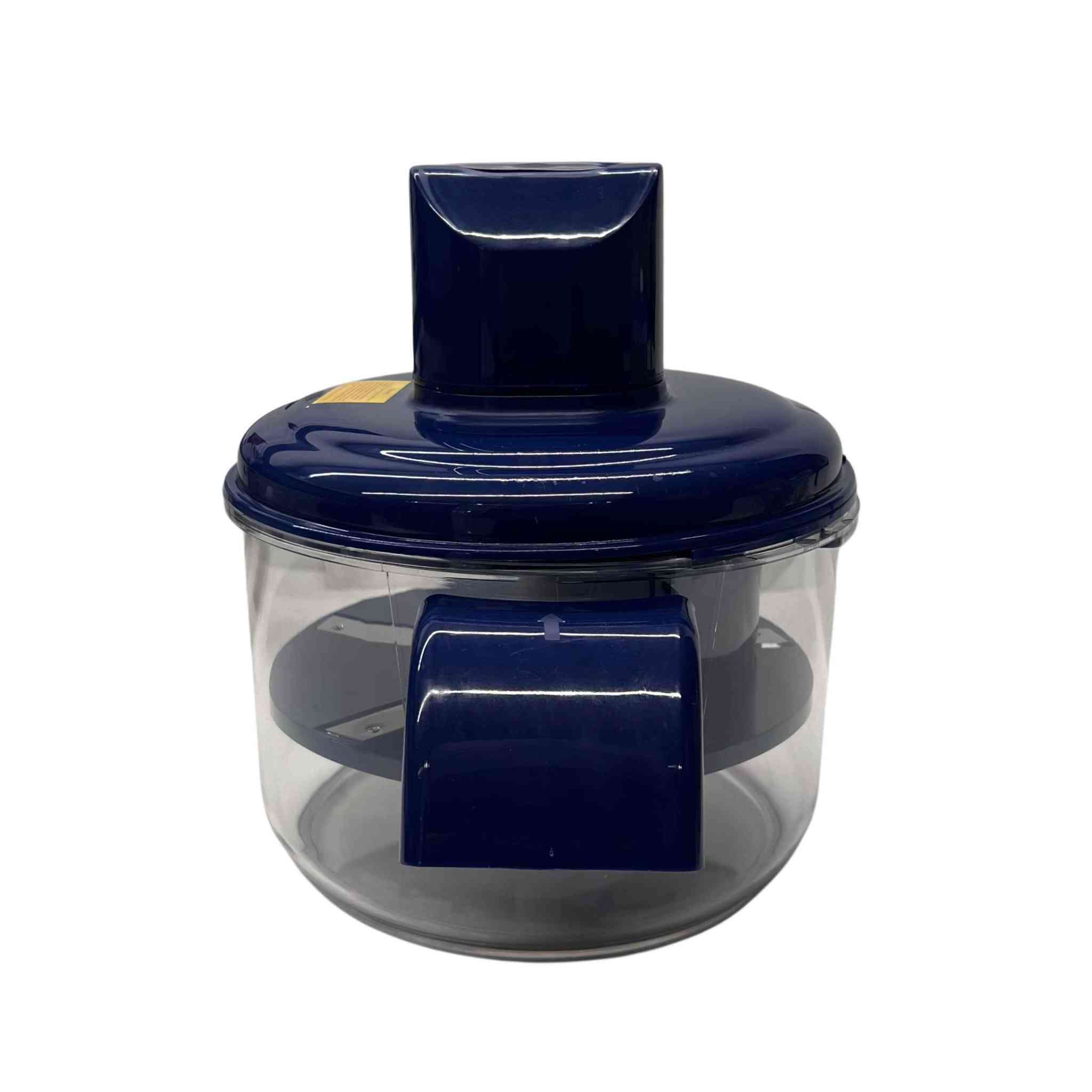 آلة تقشير وتقطيع الفواكه والخضروات – Fruit and Vegetable Peeler

Y-920موديل 

أداة مطبخ عملية لتقشير ومعالجة الفواكه والخضروات داخل وعاء واحد.

• مصممة لتقشير الفواكه والخضروات باستخدام رأس تقطيع داخلي

• تعمل داخل وعاء شفاف يسمح برؤية المحتوى أثناء الاستخدام

• تحتوي على غطاء علوي مع زر تشغيل (Jog) وزر تفريغ (Discharge)

• مناسبة للأصناف مثل: العنب الأخضر، الطماطم، البرقوق

• تصميم مدمج مناسب للاستخدام المنزلي اليومي

• نوع الاستخدام: تقشير / معالجة فواكه وخضروات
• التصميم: وعاء شفاف مع غطاء علوي
• آلية التشغيل: زر Jog للتقشير وزر Discharge للتفريغ

جهد الشحن 5 فولت

تيار الشحن: 1 امبير

القدرة المقدرة: 35 واط

الجهد المقدر : 3.7 فولت

محتويات العلبة:
• وحدة التقشير الرئيسية
• وعاء تخزين شفاف
• رأس تقطيع داخلي
• غطاء علوي
• دليل استخدام مطبوع على العلبة (بالصور والخطوات) بغداد, العراق


**إذا كنت صاحب هذا الإعلان وتريد حذفه لأي سبب، رجاءا أرسل رسالة إلى الدعم الفني**