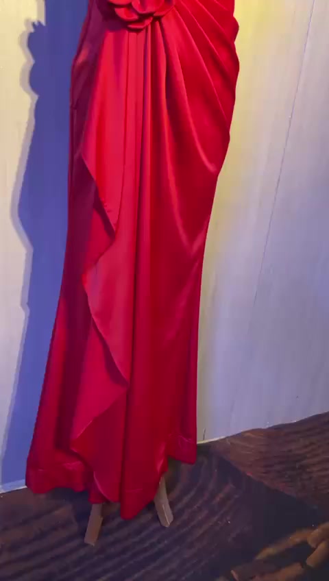 السلام عليكم مرحبا حبايب بنات وفرت فساتين كلش حلوه موديلات تجنن وقطع ولا اروع وموديلات حديثه واكو مكشوف اكو مال محجبات واسعار جدا جدا مناسبه✨ اي سؤال او استفسار راسلوني خاص عندي فستان عقد عندي فستان حناء عندي فستان زواج بنات ✨والمدعوات هم وفرت لكم فساتين تجنن اي سؤال او استفسار راسلوني خاص والفحص امام المندوب اذا القطعه منافسها او تختلف اكيد ترجعوها✨


**إذا كنت صاحب هذا الإعلان وتريد حذفه لأي سبب، رجاءا أرسل رسالة إلى الدعم الفني**