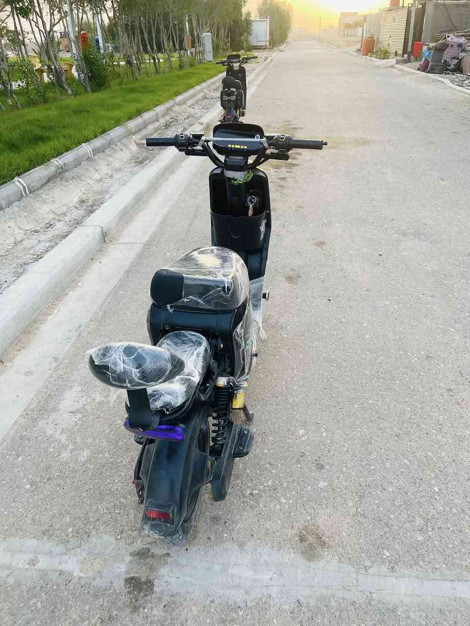 دراجه شحن R9دراجه نضيفه وما صارلي هواي من اخذتها مستعمله قليل
السعر375وبيها مجال للطيبين
العنوان /البصره ابي الخصيب الحي العسكري مقابيل المحكمه الجديده 
رقم الهاتف فقط واتساب /***********
***********فقط واتساب
