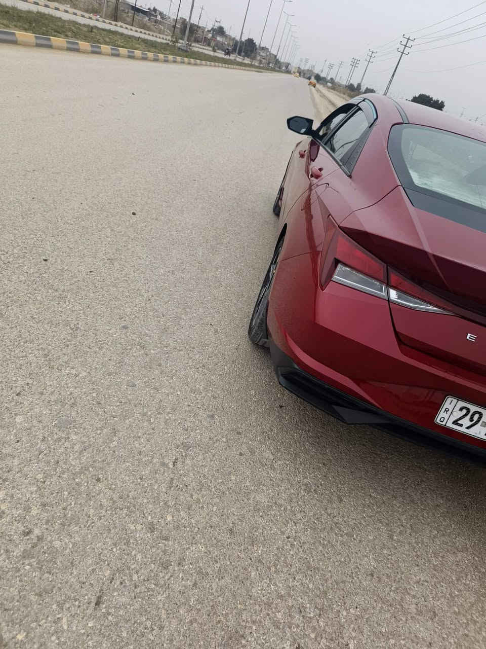 السلام عليكم هونداي النترا 2023 معوقين بسمي وارد امريكي حادثه مرفق بلصور
محرك 2000.    
    
المواصفات      .  
بصمه   
تشغيل عن بعد                        
                   
محرك 2000
دوش .                              
حساس لايت 
حساس خلفي بلادي 
حساس أمامي بلادي 
حساس اعطال 
حساس اطارات 
حساس مطر وجليد 
حساسات وقوف
كاميرا خلفيه بلادي 
جي بي اس
نضام تشغيل الكاميرات 
شاشه  كبيره اصلي ابل كار بلي 
نضام ترحيب 
 وسبورت و عادي وسمارت
تحكم ستيرن
لد امامي نهاري
مانع انزلاق
مانع انحدار 
جهاز موازنه ABS
بعد هواي بيها مواصفات مكاني كوت السعر 160 الرقم ***********
