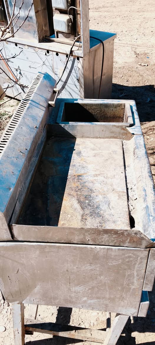 للبيع
***********
