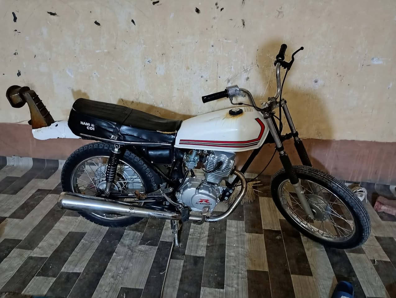 رمضان كريم عليكم ورحمه وبركاته دراجه نامه للبيع اوراق سكنر موديل 24شرط النظافة محرك مفول مكينه خيرمن نكره سلف مابيها شي للبيع كدام عينك. مكانها طويريج سيطره الحي الصناعي السعر المطلوب 400الف


**إذا كنت صاحب هذا الإعلان وتريد حذفه لأي سبب، رجاءا أرسل رسالة إلى الدعم الفني**