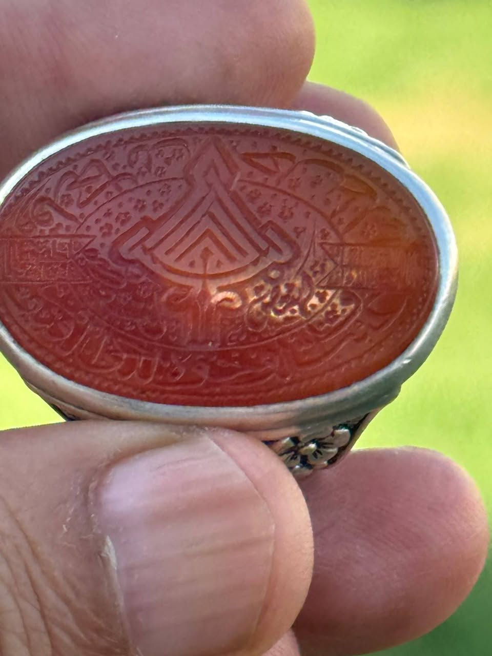يماني حرز سيد علي القاضي بخط المبدع رفيع قياس الخاتم 21 السعر 250


**إذا كنت صاحب هذا الإعلان وتريد حذفه لأي سبب، رجاءا أرسل رسالة إلى الدعم الفني**