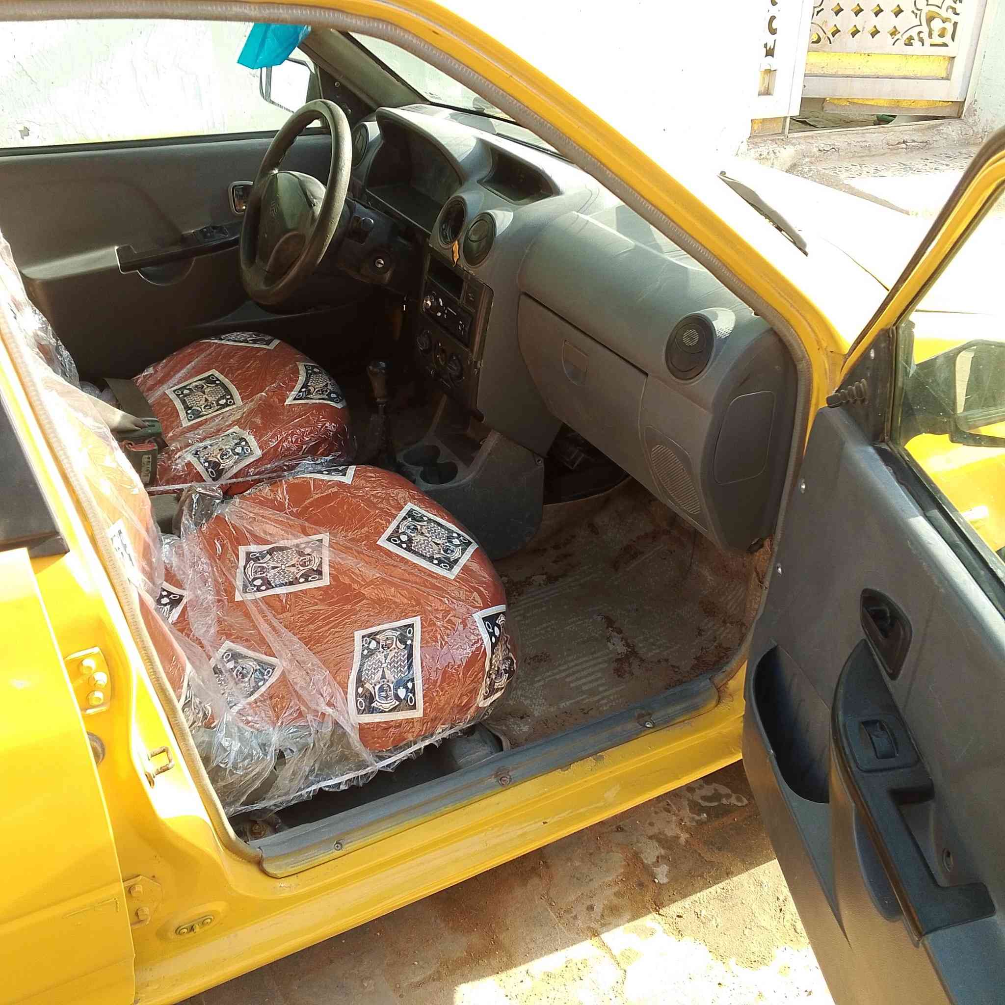 السلام عليكم سياره سايبا للبيع موديل 13 مشروع وطني مصفره هيئه اوغرامات مالكه موجود سياره جاهزه من كل شي بس مكينته بيه خيط بخار السعر 23  اوبيه مجال قليل مكاني نجف كوفه ***********
