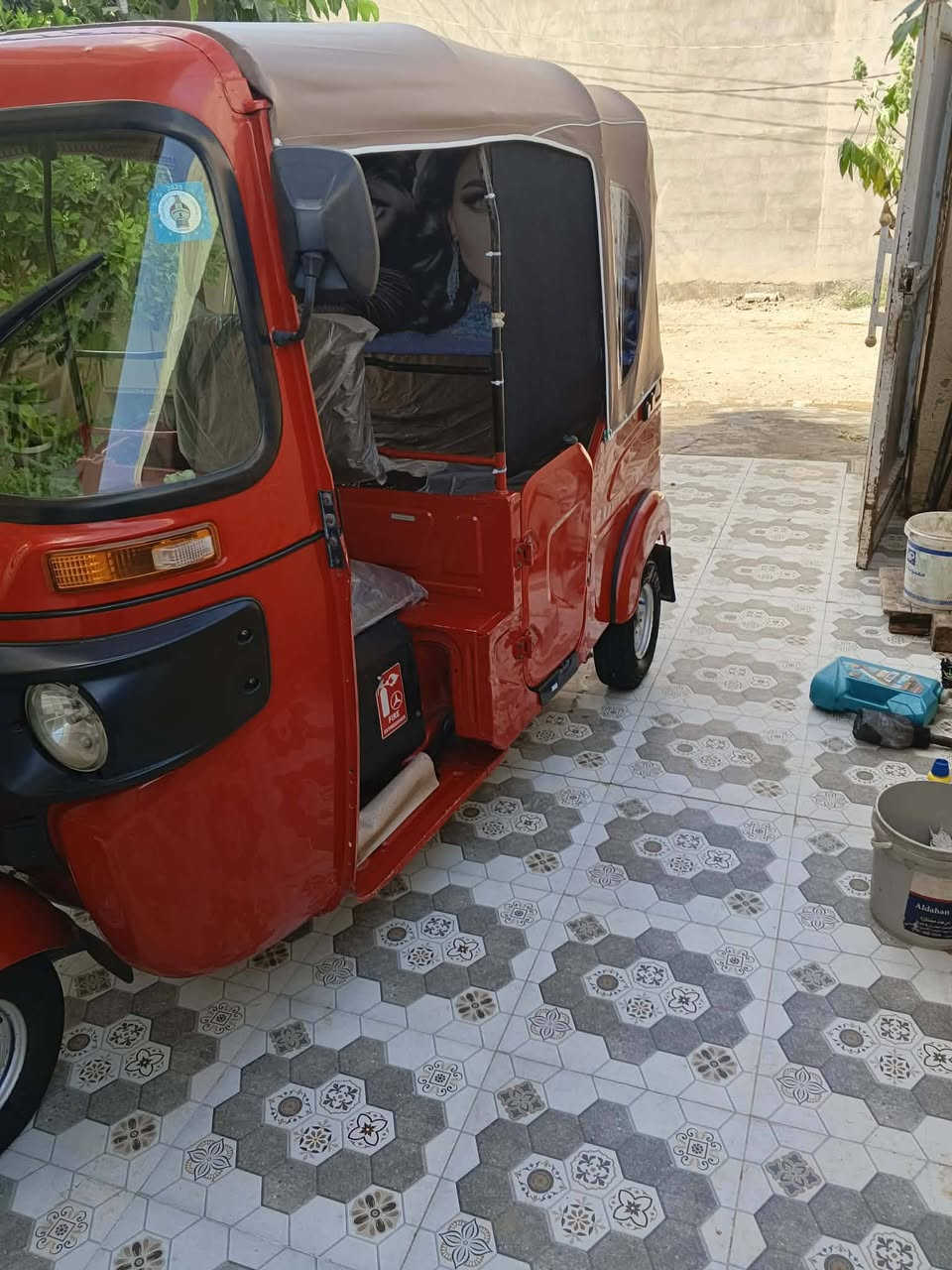 البيع تكتك موديل 22شهر الثامن رقم بغداد وبسمي تكتك كفاله عدع طخه جوه لبكلايت ومرجعه عل بارد وبدون صبغ وتعمير دوس تكتك نضيفه حيل تخم تاير جديد مكان ديالى بعقوبه السعر اتصل وتدلل ***********

