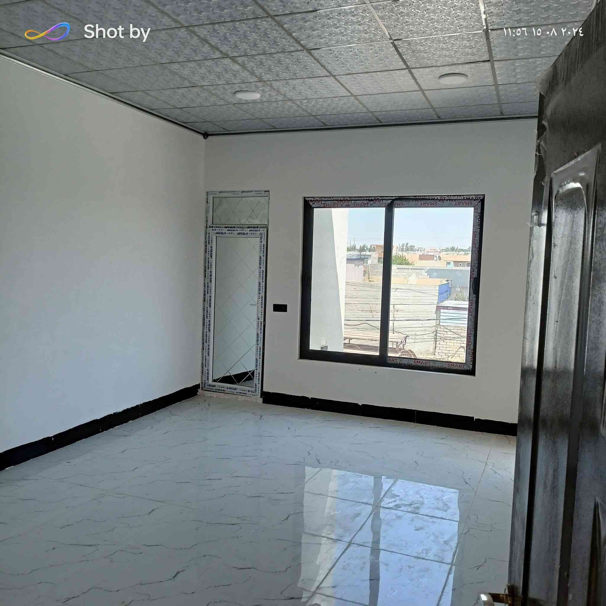 دار ركن للبيع في حي ملايين الاولى قرب معمل الأخشاب
مساحه الدار 155م واجهه 9
يحتوي الدار 
علئ 5 غرف نوم ومطبخ وصحيات واستقبال وهول 
صنف الدار زراعي حق تصرف 
لمعرفه السعر أكتب تم 
أو مراجعه مكتب مدخل حي الملايين اولى مكتب أرض التميز للبناء والعقار اي استفسار يرجى مراسلة الصفحة او الاتصال ع الارقام المذكورة⬇️⬇️
***********
***********
