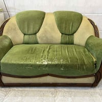 طقم ١٠ مقاعد • اسفنج اصلي • خشب ثقيل