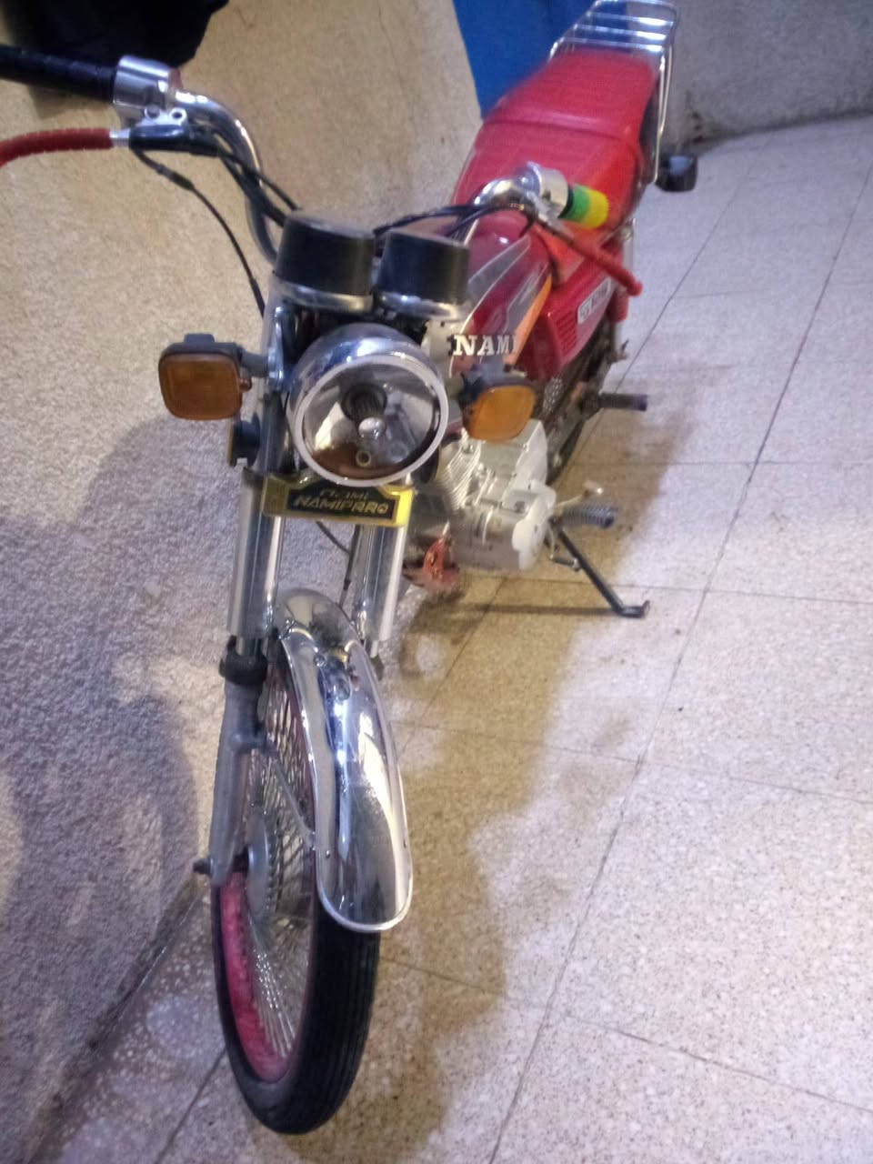 السلام عليكم دراجه للبيع اوراق اصولي كربلاء الحر ما مفتوحه 21 ناعمه برو السعر 500 //////***********
