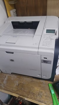 طابعة • أبيض وأسود • سحب وجهين تلقائي