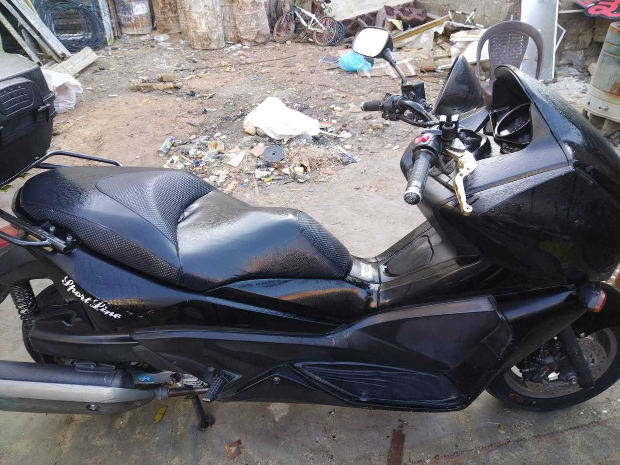 السلام عليكم للبيع دراجه فاز صفر 11 محرك مامفتوح ماممدود عليهه اصبانه الدراجه جديده معنه الكلمه دراجه رمبه بحاله الجيده بيهه كم شخط ناعم السعر 12 وبيهه مجال المكان الشعب حي اور تقاطع علي الاسمر ***********
