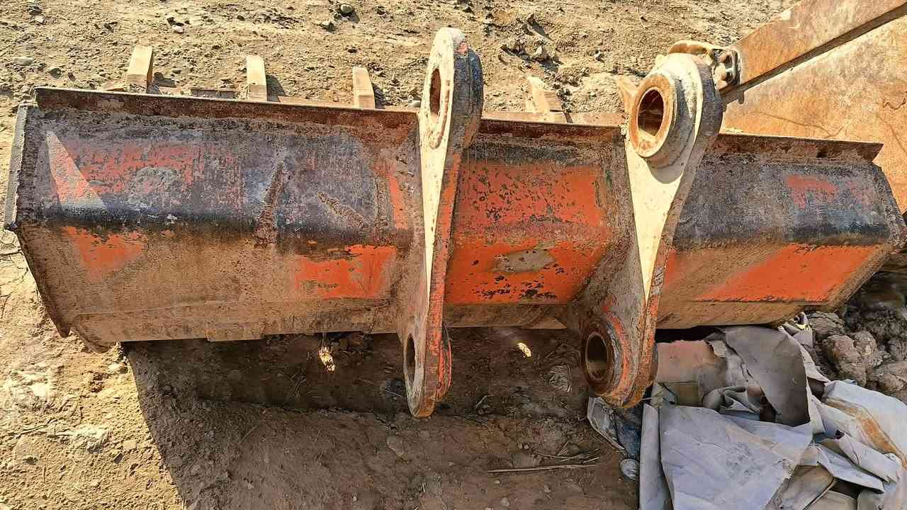 السلام عليكم 
#للبيع 
كلية جلاد 125 سم 
كيلة تطهير مستعمله
مكان واسط العزيزيه #مكلف بالنشر ‏
‪***********‬‏
‏‪***********‬‏
