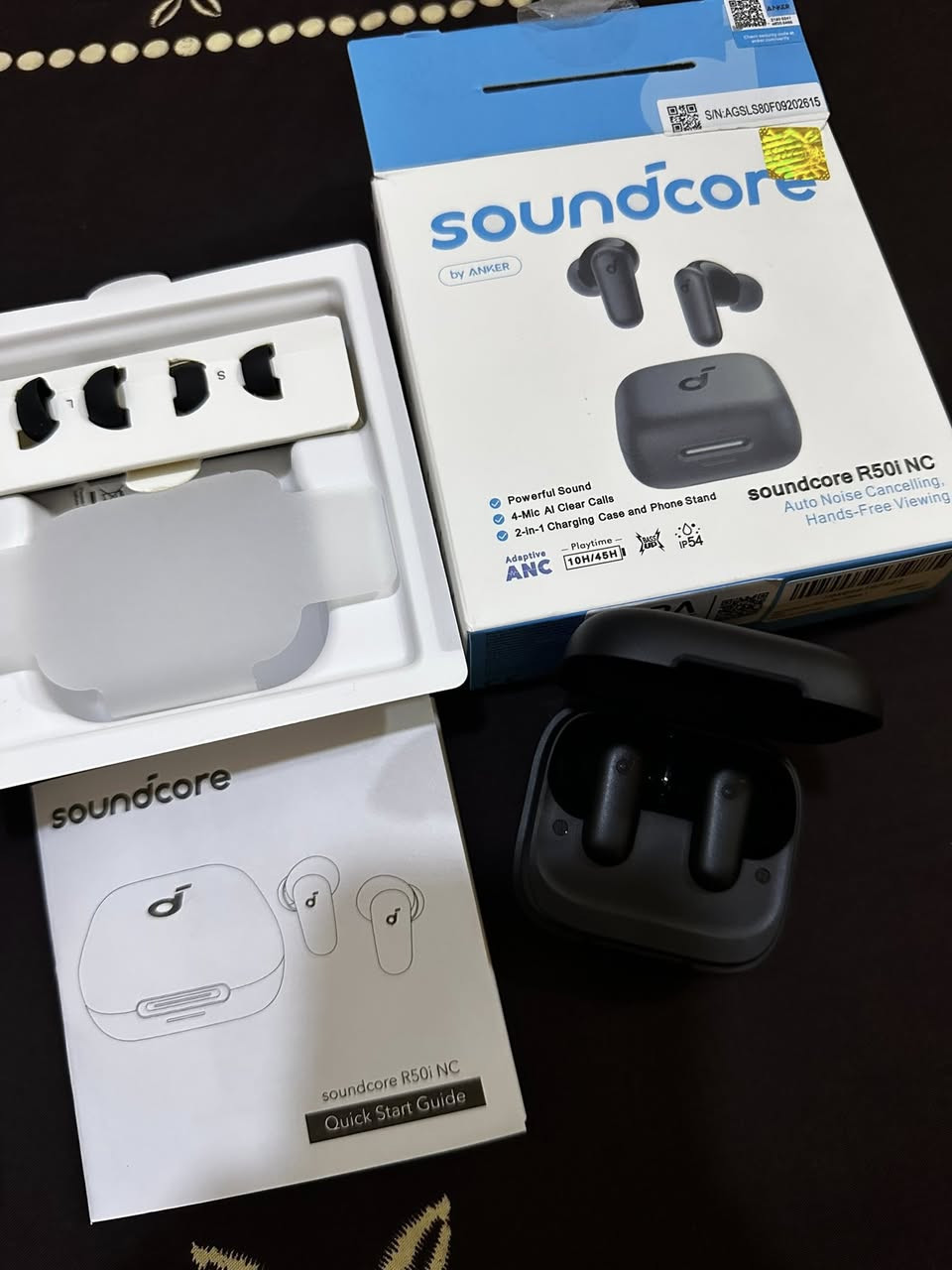 السلام عليكم
عندي سماعتين من انكر للبيع 
الاولى R50i nc
الثانية p25i نسخه محسنه من R50i
سماعات ممتازة و مابيها اي خلل غراضها موجودة و كامله مابيها اي نقص 
سعر الاولى R50i nc (25 الف )
سعر الثانية p25i (15 الف) 
(ثنينهن ب 30 الف قفل )
(مكاني بغداد حي الخضراء )
رقمي ***********
