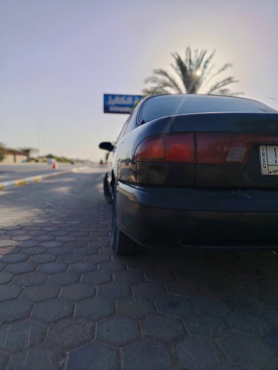 السلام عليكم اخوان سوناتا تو موديل 1994 سياره جاهزه كير ومكينه حاويه وتخم تاير مداور ثاني يوم راعيها يمي السعر 25 ورقه***********
