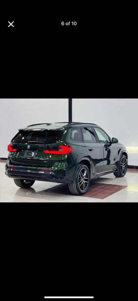 السلام عليكم
للبيعi28  bmw x1 

اللون زيتوني مميز داخل اسود 

موديل ٢٠٢٣ 

الحادث موضح بلصور 

بدون دواخل وبدون ايرباك 

ماشيه ٤٨ الف ميل 

فول مواصفات اعلئ فئه بل x1 

للتواصل :-***********
