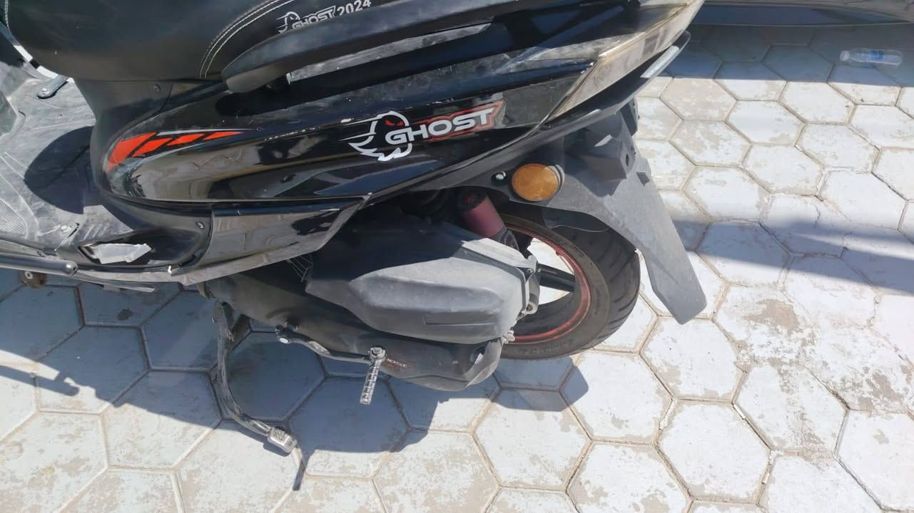 شبح صيني مفولة
محرك بلادي عالفحص 
سلف وهندر 
ضمان شهر عالمحرك 
السعر 850 وبي مجال للمعتمد 
التواصل على هذا الرقم 
***********
