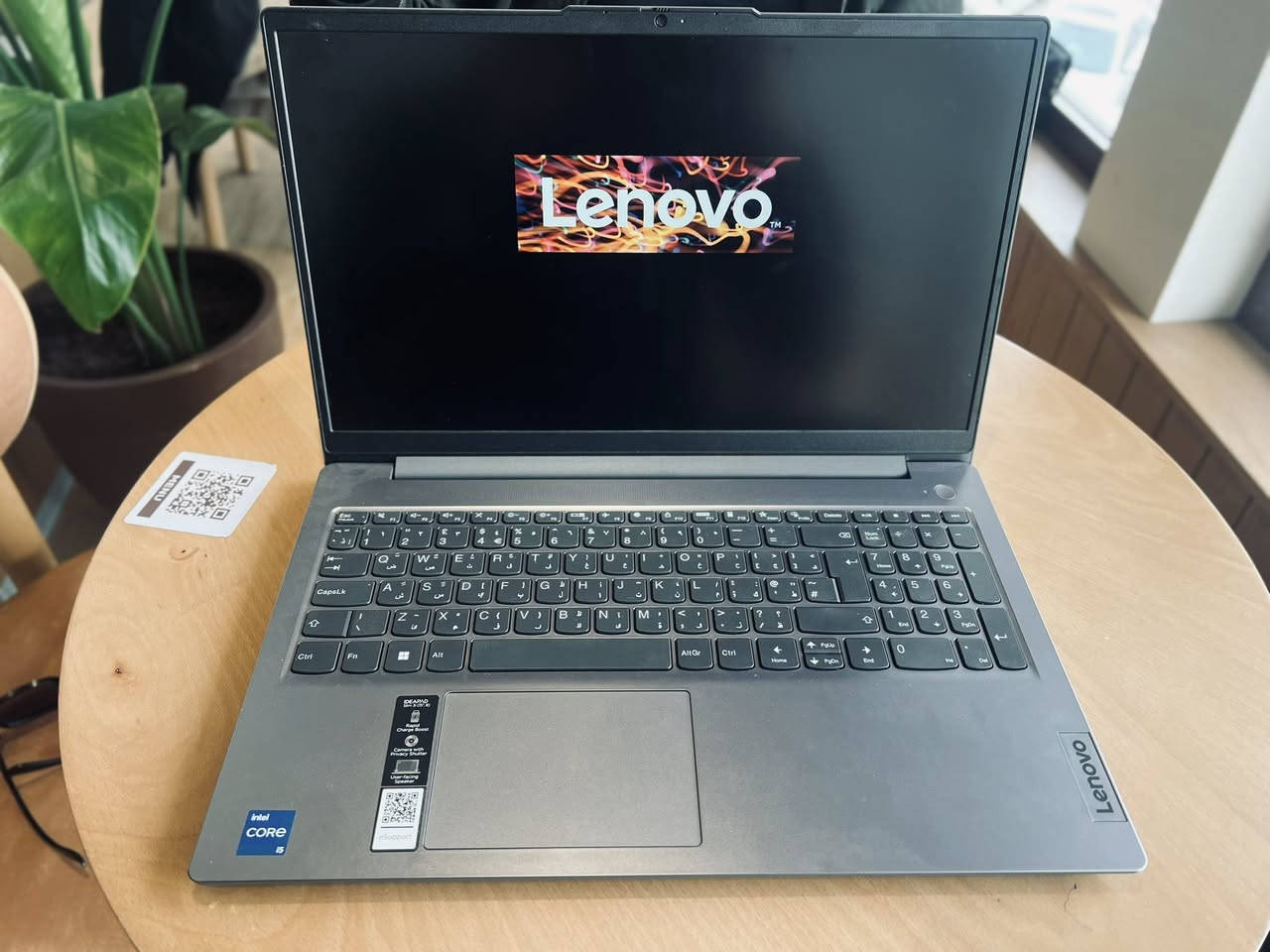 لابتوب لينوفو للبيع
استخدام شهرين ضمان 10 اشهر من شركة النبع

معالج كور i5 H 

جيل 13 

ذاكرة 512

رام 8

حجم الشاشة 15.6 - 4K 

سعر 600 مع ماوس لينوفو بلوتوث + ماوس باد من لوجتك
***********
