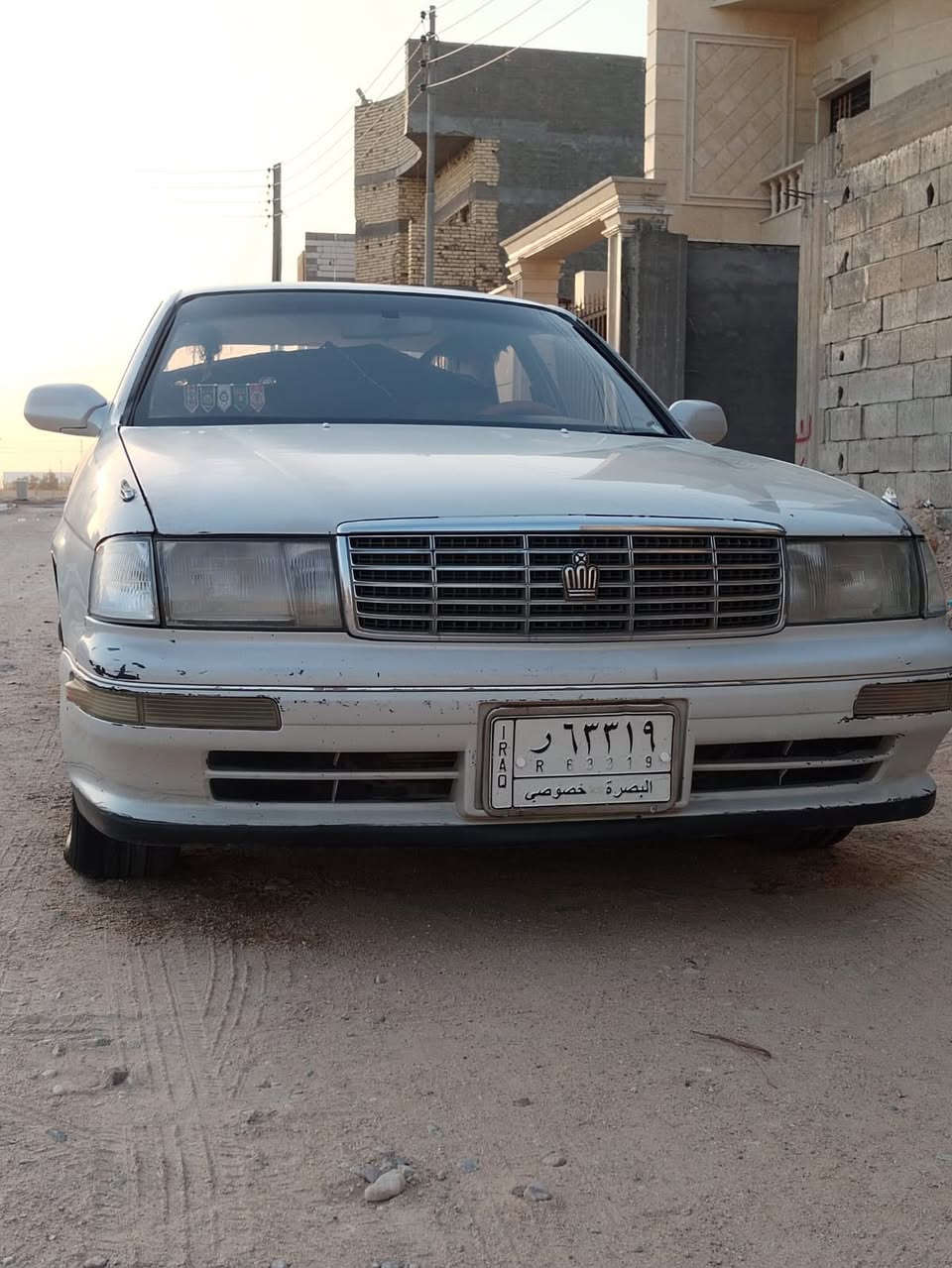 سلام عليكم سيارة كراون بطه مديل 2000
جاملغ امامي مال سايق بي بارد بدون صبغ  + جاملغ خلفي ايمن بي معجون هم بدون صبغ اثر دحجه ستوته وسيارة كير ومحرك جديد قبل شهر مبدل وتخم تاير جديد +تبريد شغال ورقم انكليزي ورقم جديد كشنات كهرباء+شاشه سعر 60 وببه مجال 
 ***********

