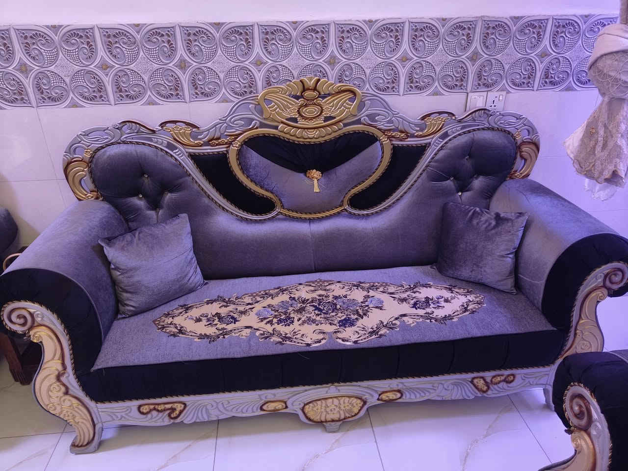 تخم قنفات مستخدم للبيع أخو الجديد نضافة 💯 
العنوان كربلاء حي الوفاء 
لمعرفة السعر اتصل 
***********
