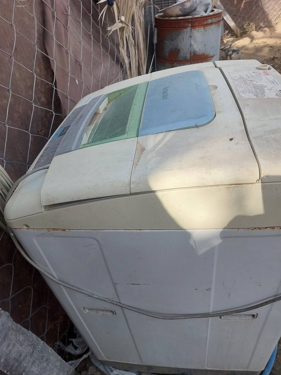 غراض للبيع


**إذا كنت صاحب هذا الإعلان وتريد حذفه لأي سبب، رجاءا أرسل رسالة إلى الدعم الفني**