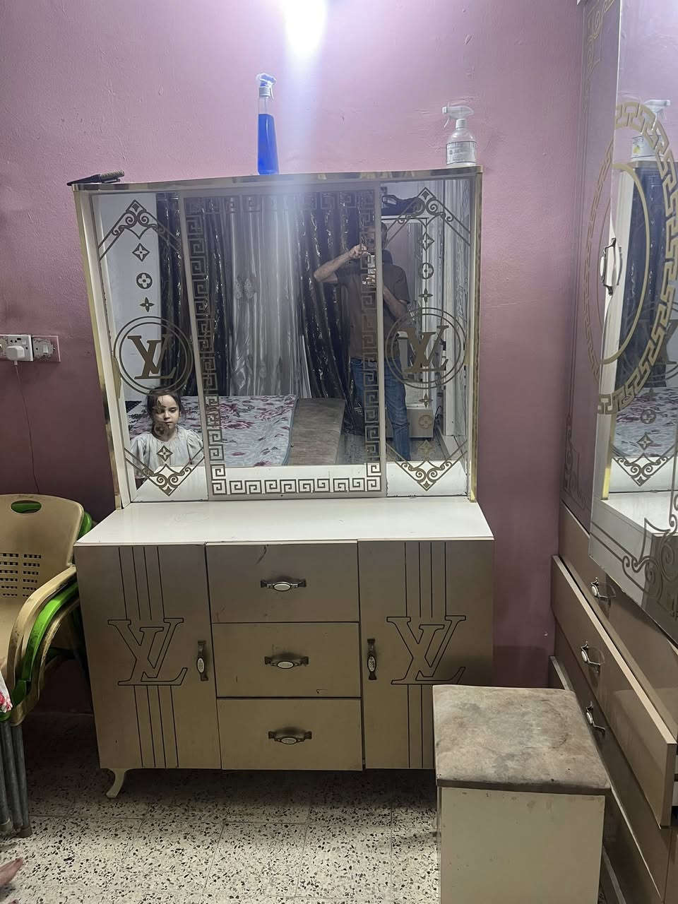 غرفة ايطاليا للبيع سعر ٩٠٠


**إذا كنت صاحب هذا الإعلان وتريد حذفه لأي سبب، رجاءا أرسل رسالة إلى الدعم الفني**