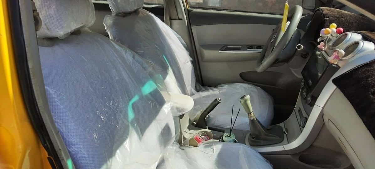 سيارة للبيع بي واي دي موديل 2013 مكينة جديدة المكان الموصل جديدة السعر55 رقم الهاتف ***********
