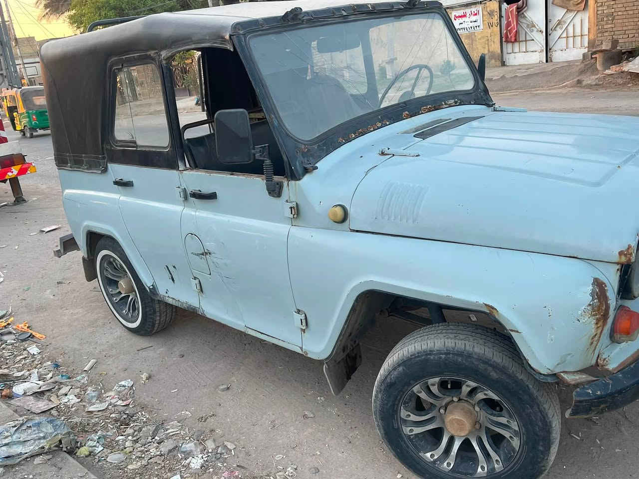 سلام عليكم  واز موديل 88ً نضيفه كلش بغداد سبع قصور السعر 6مليون 
***********
