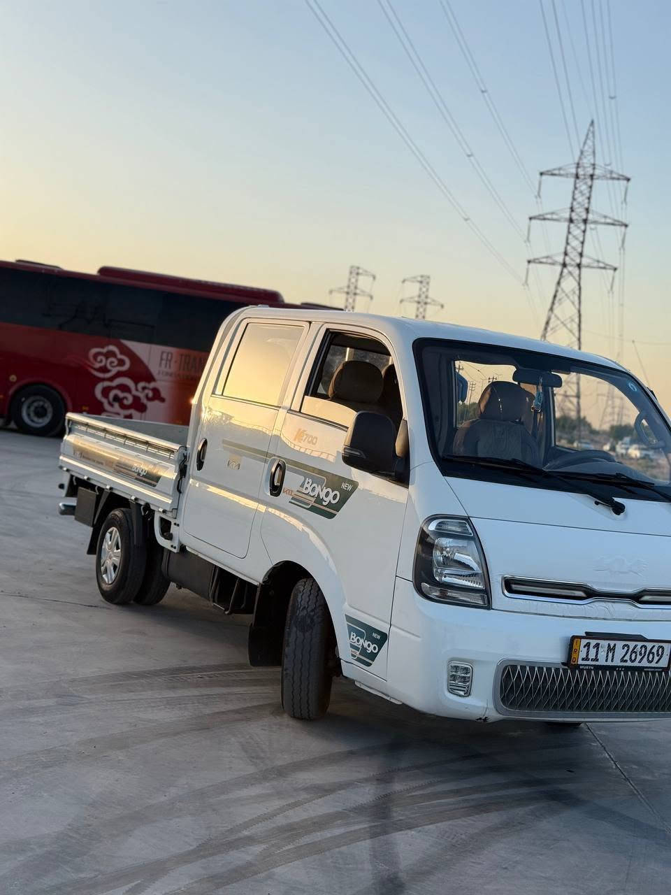 السلام عليكم للبيع رقم بغداد باسمي
موديل 2023 كفالة كير محرك تبريد حدادية 

واتساب او اتصال ***********

#السعر 163
مكان السيارة النجف
