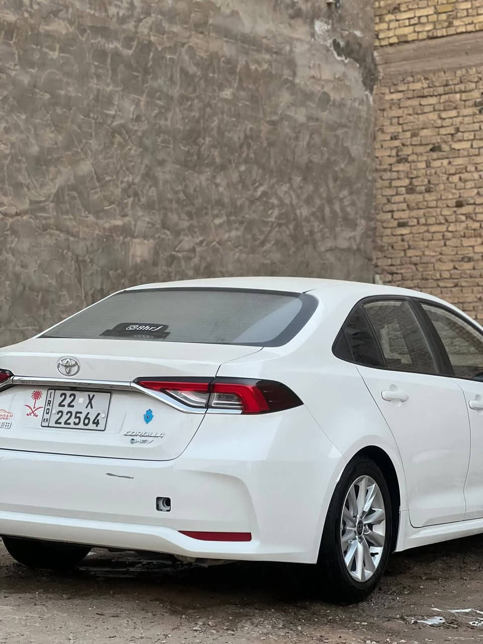 السلام عليكم
كورلا هايبرد 2025 ماشيه 9500

مواصفات الكورلا معروفه مكفوله كفاله عامه 

مكانها كربلاء (***********/***********)

السعر 167 وبيها مجال ( مكلف بلنشر )
