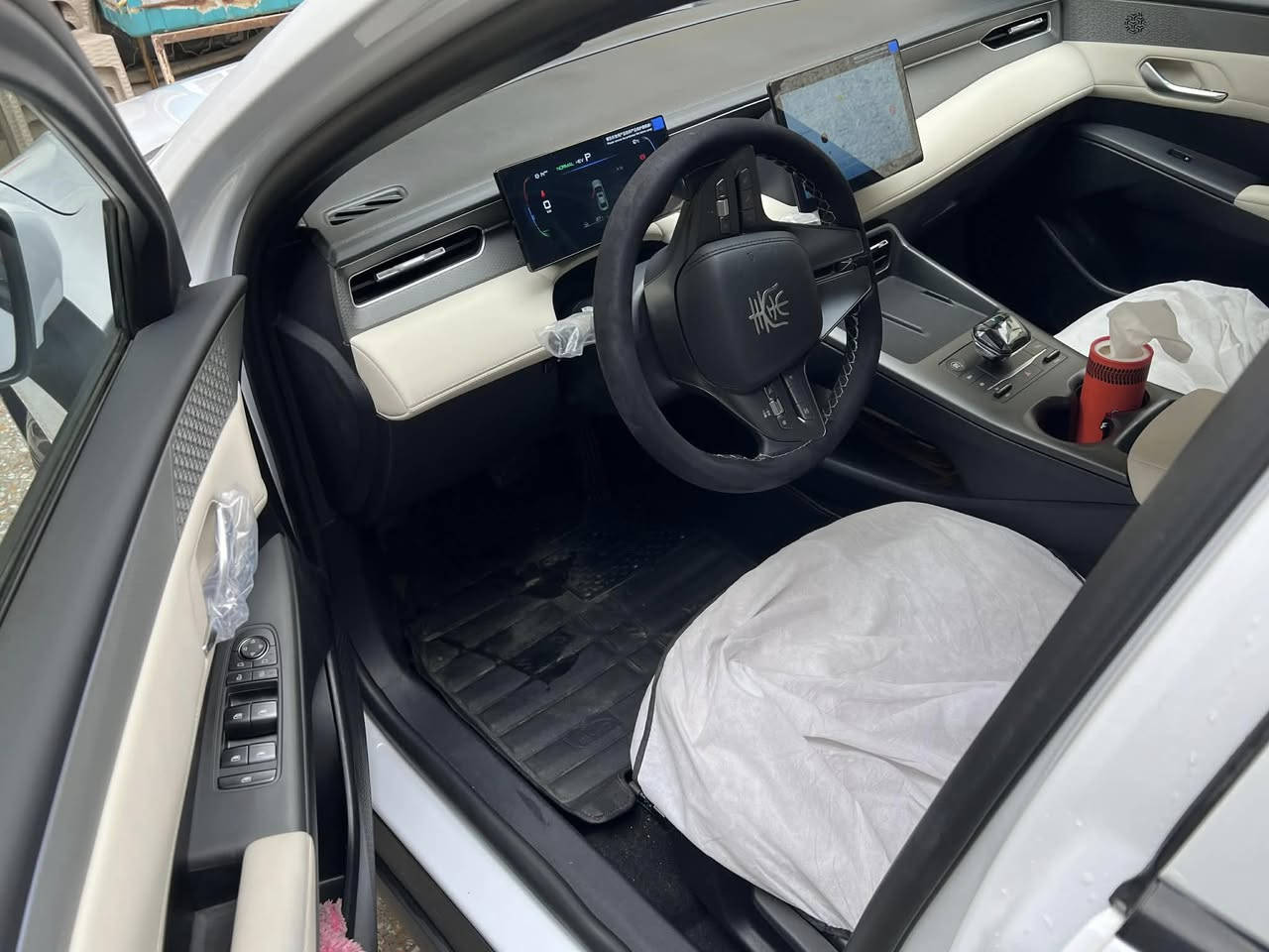 سلام عليكم
بي واي دي 2025 زيرو مكفوله كفاله عامه رقم بغداد ب اسمي 
بصمه 
كامره 
حساسه خلفي 
تحكم ستيرن 
قطعتين تبريد 
تمشيك 2100
سياره جديده سعر 19مليون بيه مجال مكانه بغداد الكرخ 

***********
