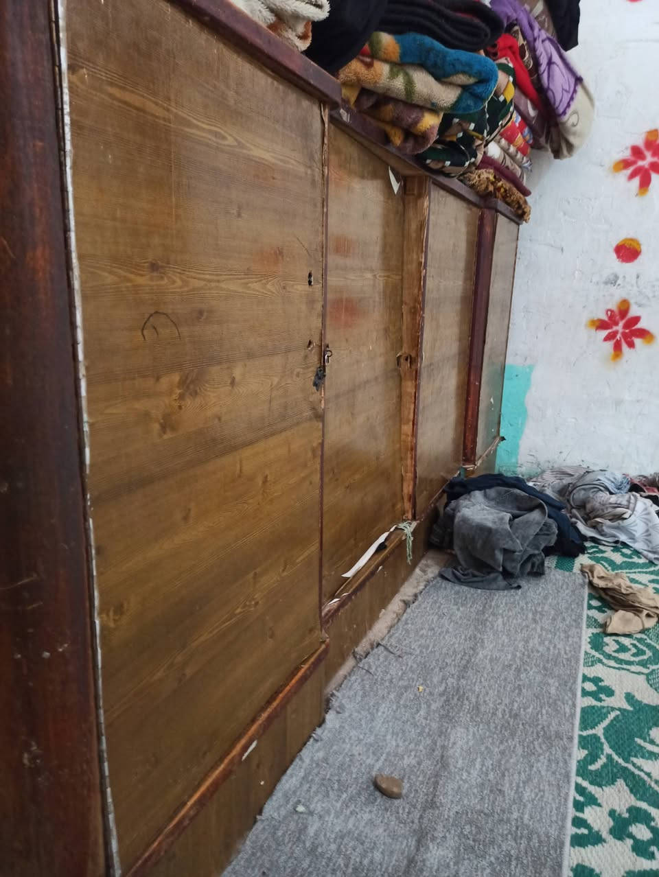 كنتور بوفيه كاروك زاويه للبيع قيم واخذ والشراي بخير ويتدلل


**إذا كنت صاحب هذا الإعلان وتريد حذفه لأي سبب، رجاءا أرسل رسالة إلى الدعم الفني**
