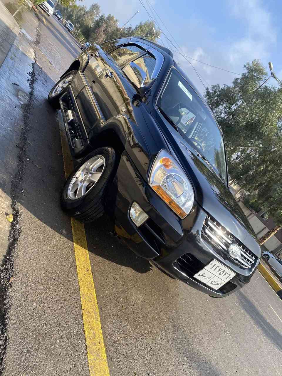 السلام عليكم ورحمة الله وبركاته للبيع كيا سبورتج 2007بيها صبغ بوند ونص  جاملغ بدون دواخل شرط كير ومحرك طخم جديد السعر 93بيها مجال ***********
