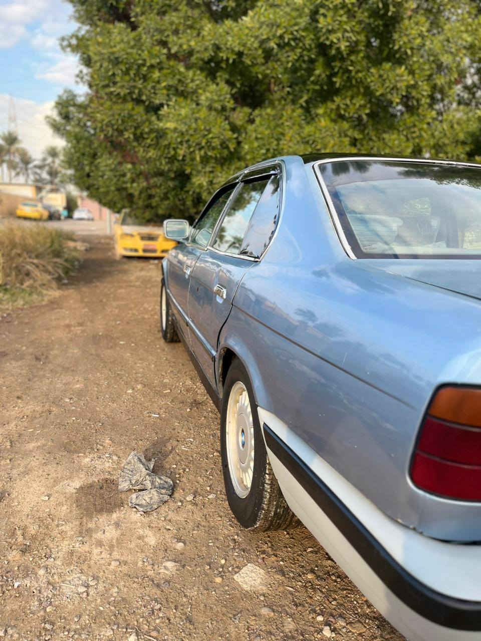 السلام عليكم بي ام رقم واسط مشروع وطني كيرومحرك بطه تخم تاير صدر غرفتهه تخبل مابيهه شي سيارة جاهزة شغل واطلع وين ميعجبك السعر35للتصال*********** بغداد, العراق
