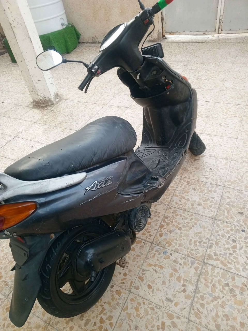 اكزز كراند ياباني نضيفه جدا تايرات بلكارتون كلش سلف هندر لايتات بيها ثنين وثنينهن شغالات سرعه 100ةمكينه بلاد مامفتوحه شرط الفحص كلها شغاله تمام عنوان حيانيه شارع القسم العام السعر 275 بدون عمله البصرة, العراق


**إذا كنت صاحب هذا الإعلان وتريد حذفه لأي سبب، رجاءا أرسل رسالة إلى الدعم الفني**