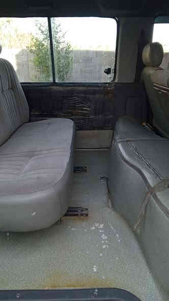 سلام عليكم بريجو للبيع موديل 2001 سياره بلاديه سياره بسمي كير مكينه اكسن تخم تاير  دوشمه جديده يم وهاب الجنابي رقم ***********
