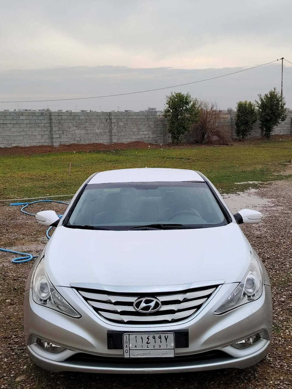 سوناته مضلع ادوووااااات جديده
موديل 2012 فول مفوله تدفئه نار تبريد ثلج 

محرك 16 دوش اشاير بالمري شاشه 

كير محرك شرط ترايك وين مايعجبك 

صدر طبه تحكمات ستيرن 

السعر 52 وبيها مجال وترهم مراوس 

*********** وترهم مراوس ب ادوات فقط
