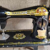 شاشة ٦٥بوصة • جديدة