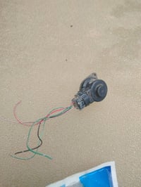 كلج مروحه ففتي بلادي  وايسي هو والفيشه للبيع او مراوس بكلج ٣٠٠٠ديلكو،،...