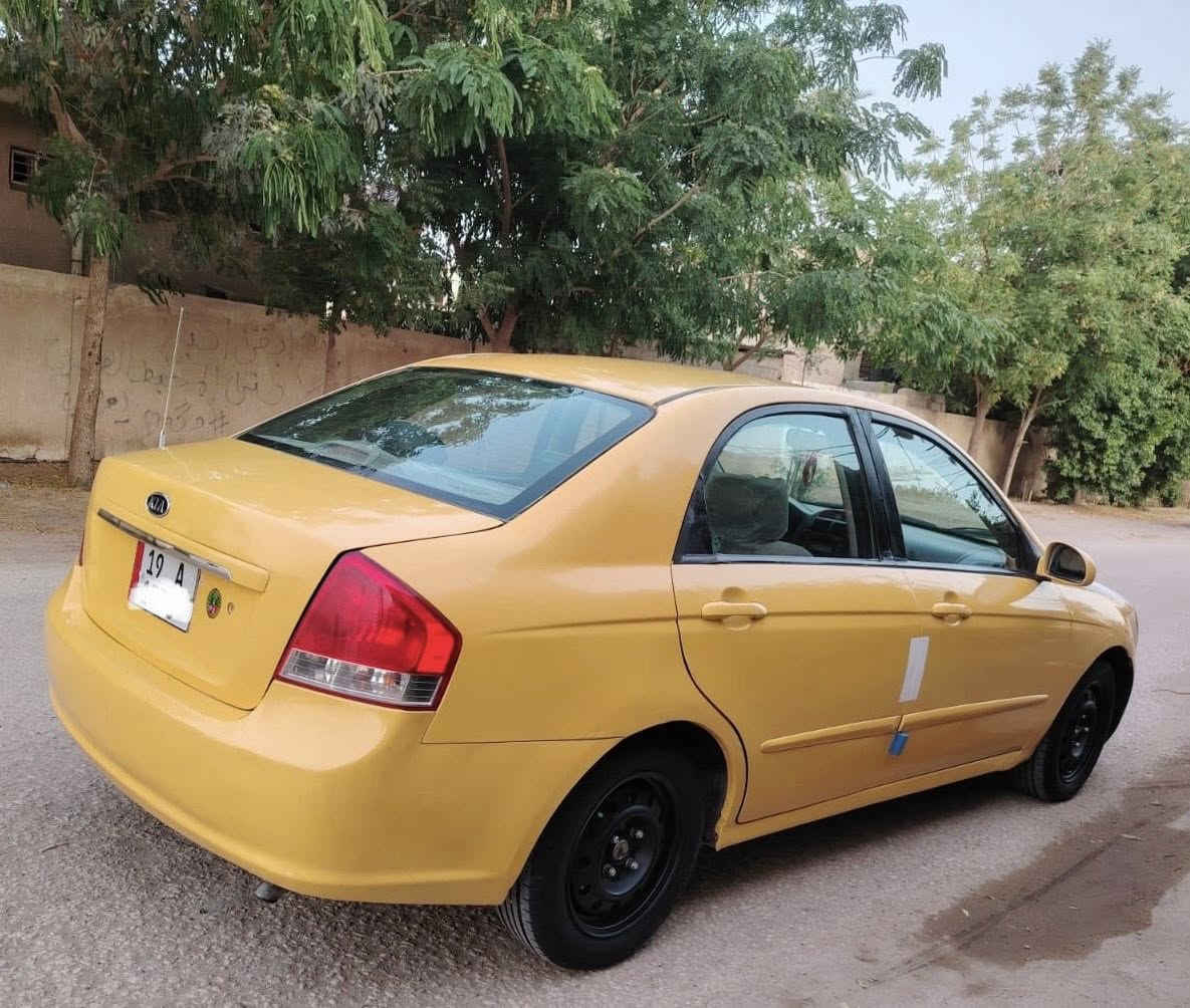 اسبكترا موديل 2009 رقم كربلاء الجديد سنويه جديده بيها بس بنيد محرك وكير وتخم تاير وتبريد كله جديد السياره جاهزه السعر 68 وبيها مجال قليل مكاني بابل ***********
