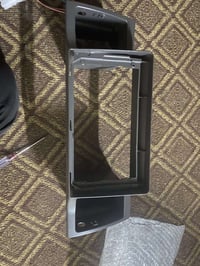 متوفر شاشه كورلا نحله هي والإطار  07901227336