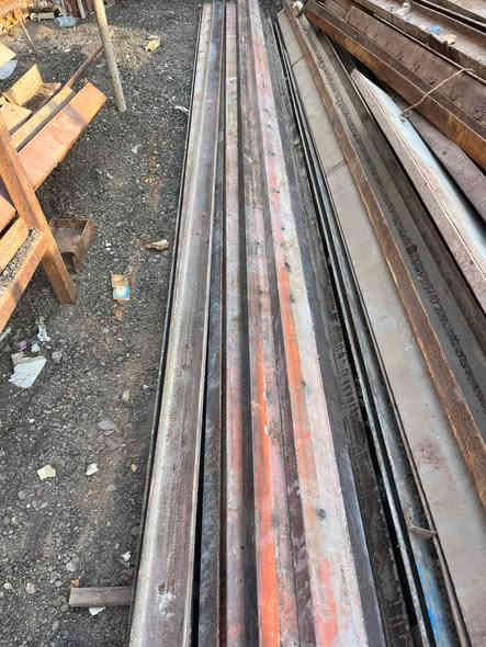 سقايف شيلمان سندويج حديد صناعي ... 
نشتري كل انواع الحديــــــــ-ــــد المستعمل 
للتواصل:- *********** 🌠🌠
